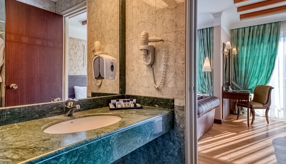 هتل پرنسس سی لاین بیچ آنتالیا